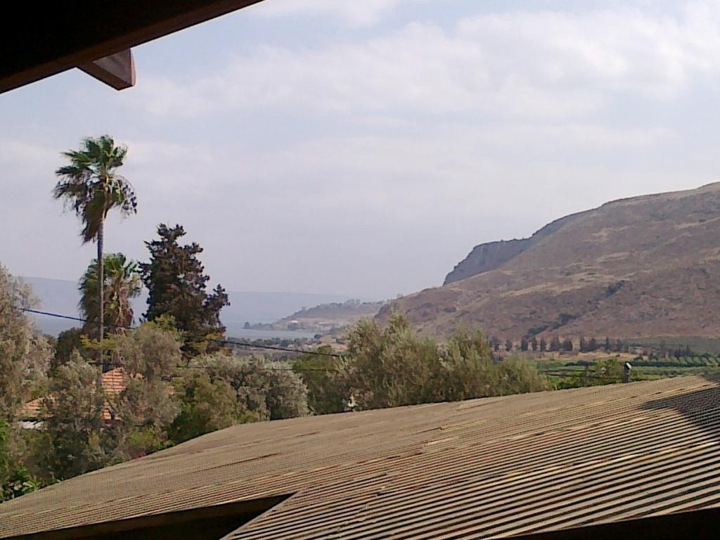 Lea'S - Spirit Of The Galilee Villa Migdal Room photo